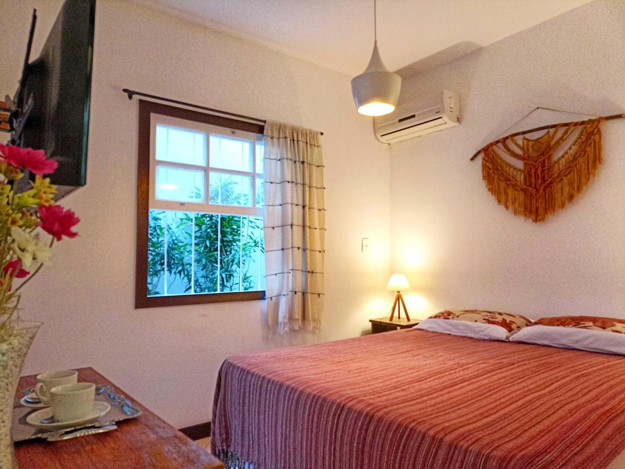 Solar Das Petalas Guest House Florianopolis Ruang foto